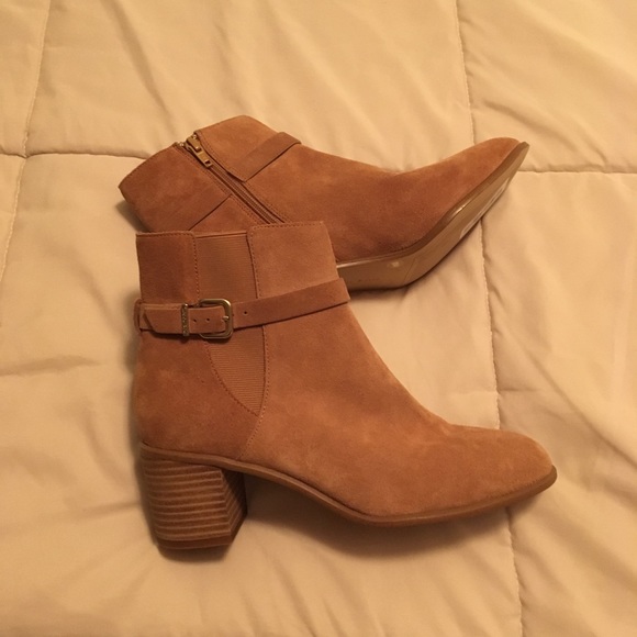 Gianni Bini Shoes - Gianni Bini booties. Tan suede. Size 8 M.